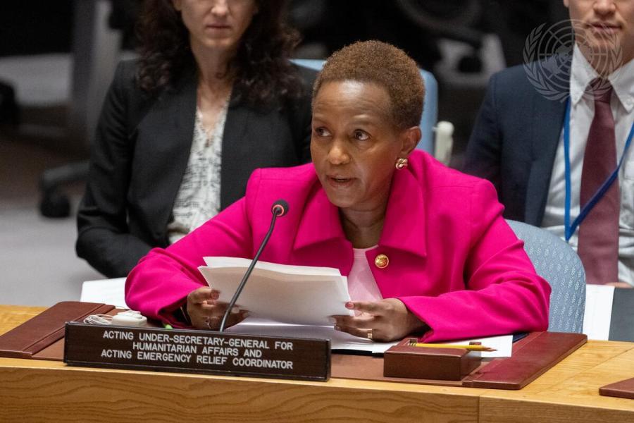 Portrait of Joyce Msuya briefing the Security Council