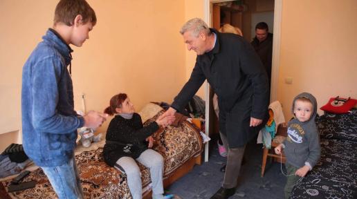 UN High Commissioner for Refugees visits Ukraine